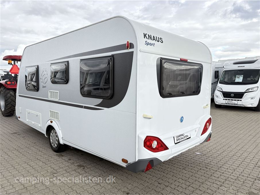 Knaus Sport 450 FU